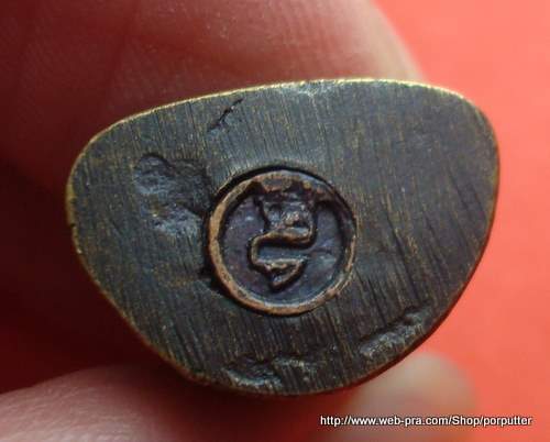 หลวงพ่อเงินศักดิ์สิทธิ์ วัดบ้านไผ่ เพชรบุรี