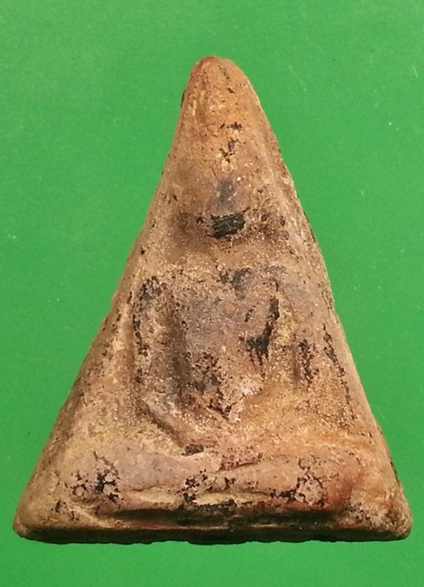 พระนางพญา วัดเวียง จ.อยุธยา