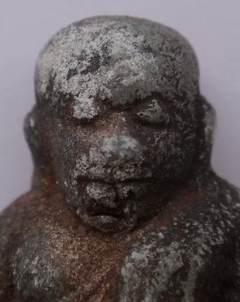 หลวงพ่อเงิน รุ่นเนื้อโลกธาตุแผ่นดินเย็น ปี 37 เคาะเดียว