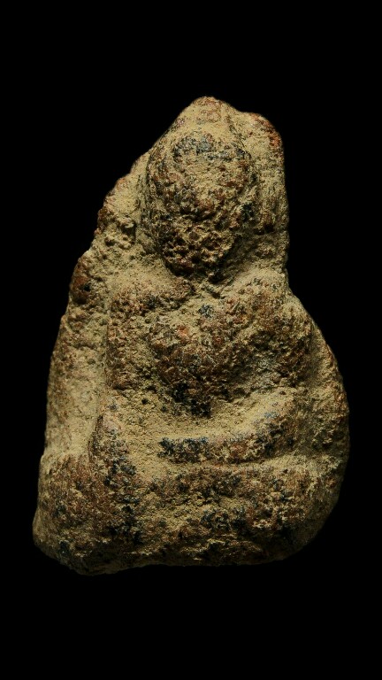 พระพิมพ์หน้ามงคล กรุวัดตะไกร อยุธยา