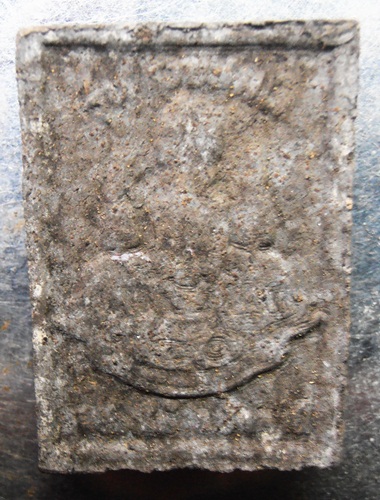 หลวงปู่ทวดเนื้อว่านรุ่น กาญจนาภิเษก๕๐ปี ๒๕๓๙ สวยๆพร้อมกล่องครับ