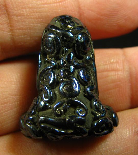 พระปิดตา เนื้อหามวลสารดี สวยไม่ทราบที่ครับ