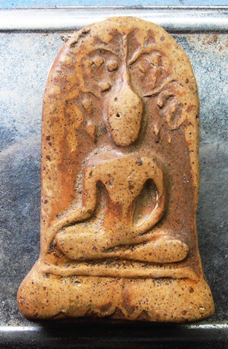 พระเนื้อดินยอดขุนพลปรกโพธิ์ พิมพ์ขุนไกร กรุบ้านปิ่น จ.แพร่ สวยๆเกาๆครับ