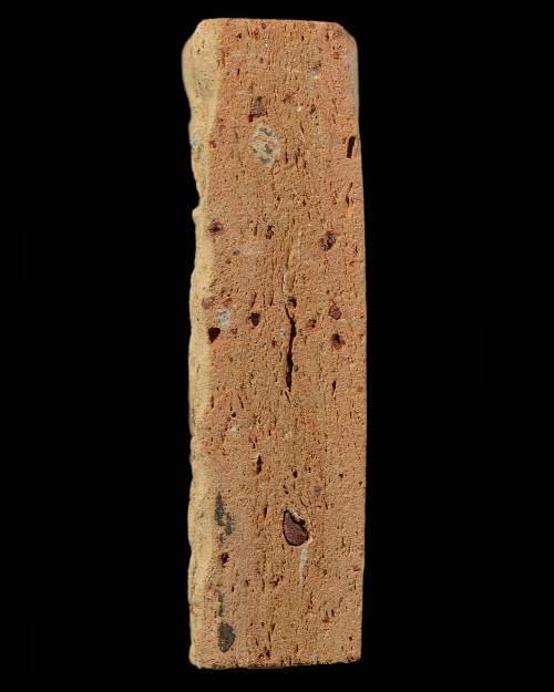 กรุเก่า2522 พระกรุนาดูนตัด9 จ.มหาสารคาม พิมพ์เจ้าเงาะ+เลี่ยมทองหนาหนา+บัตรรับรองครับ