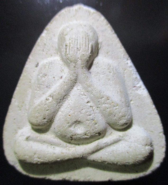 พระปิดตาหลวงพ่อกวย จตุรพิธพรชัย เคาะเดียว