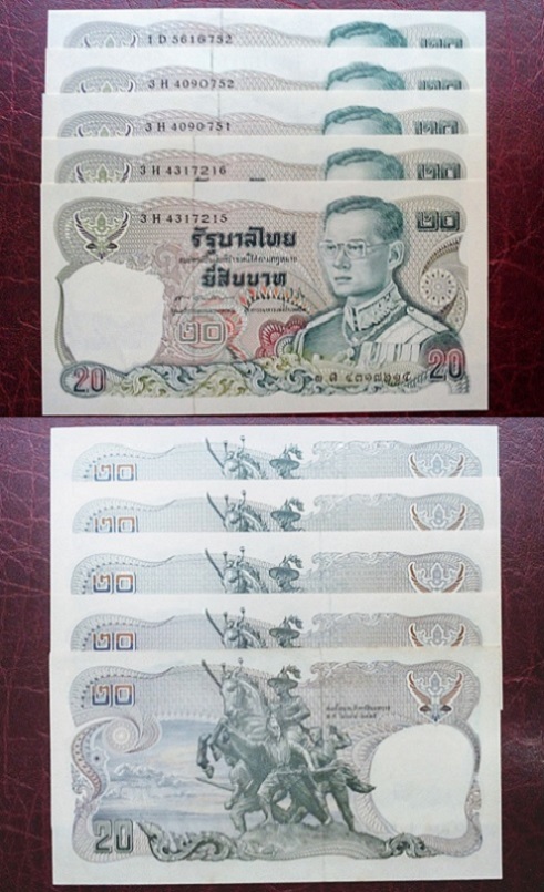 ธนบัตรในหลวง 20บาท รุ่น12 หลังพระเจ้าตากสิน 5ใบ 3ใบUNC อีก2ใบสภาพสวยเกือบ 100%ครับ...เคาะเดียวแดง...