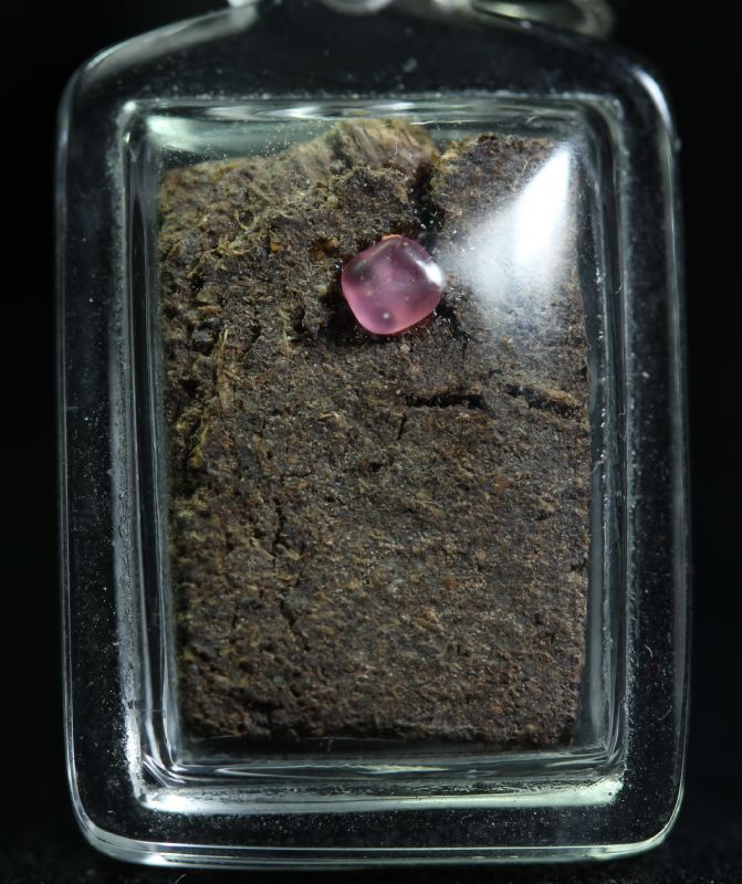 พระผงประทานพร รุ่นแรก ปี23 เนื้อหยาบ นิยม