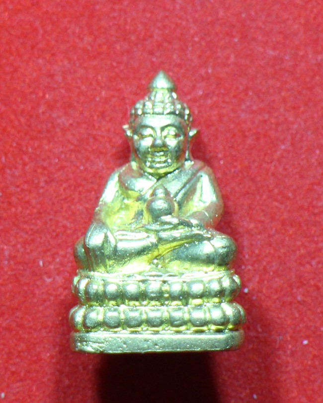 พระชัยวัฒน์ รุ่น๒ ปี๒๕๕๒หลวงพ่อสาคร มนุญโญ วัดหนองกรับ 