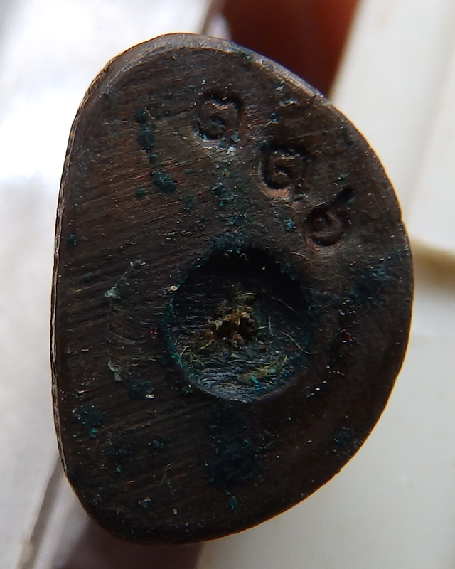 6.พระเศรษฐีนวโกฏิ เทพประทานทรัพย์ หลวงปู่คำบุ วัดกุดชมภู เนื้อสัตตโลหะ ตอกโค้ด+เลข พร้อมกล่องเดิม