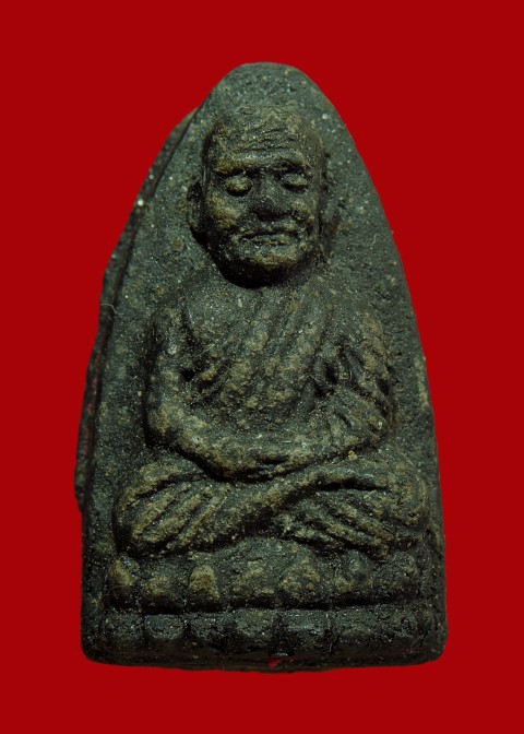 หลวงพ่อทวดวัดช้างไห้ ปี พ.ศ. 2524 เนื้อว่าน พิมพ์กลาง