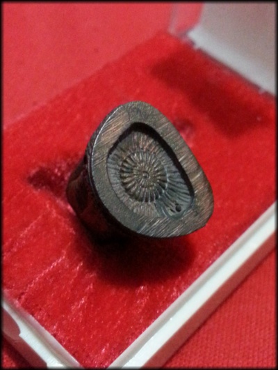 หลวงพ่อแพ วัดพิกุลทอง รูปหล่อลอยองค์ พิมพ์ใหญ่ รุ่น 100 ปี วัดพิกุลทอง ปี 35 เนื้อนวะสวยๆ 