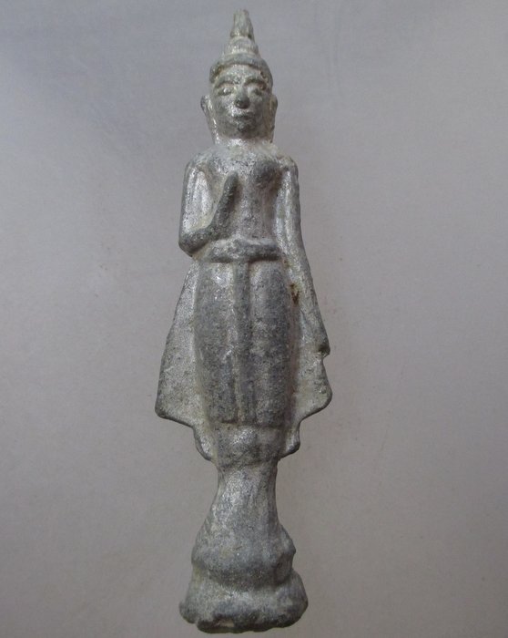 พระกรุวัดเลียบ เนื้อชินเงิน พิมพ์ยืน กรุงเทพฯ พอมีคราบปรอทตามซอก สวยครับ