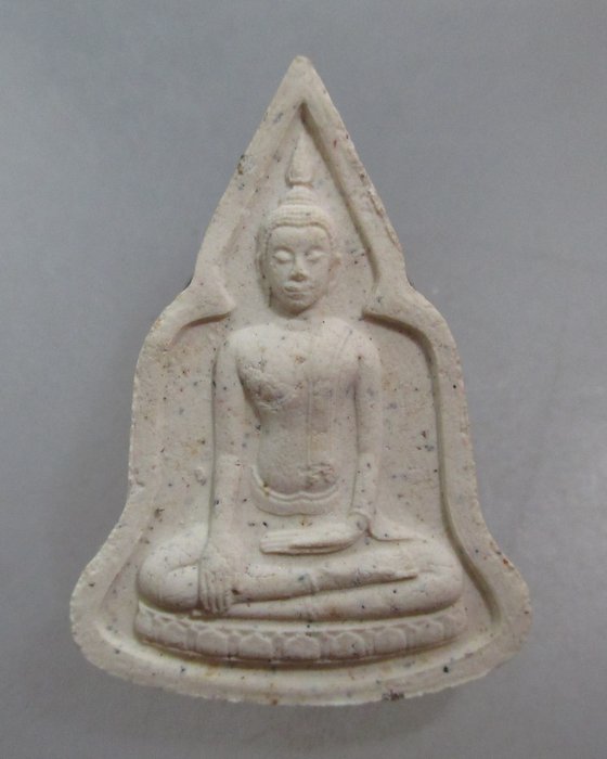 20 บาท หลวงพ่อโบสถ์น้อย เนื้อผง