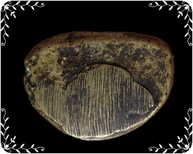 รูปหล่อหลวงพ่อเงิน วัดบางคลาน พิมพ์นิยม