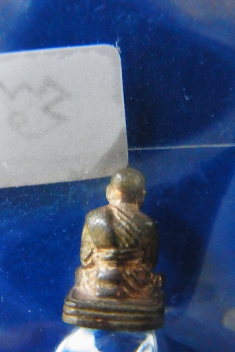 ลพ ทวด เบตง 3 พิมพ์จิ๋ว เนื้อนวโลหะ ก้นอุดผงว่าน 97 ตอกหมายเลข 446