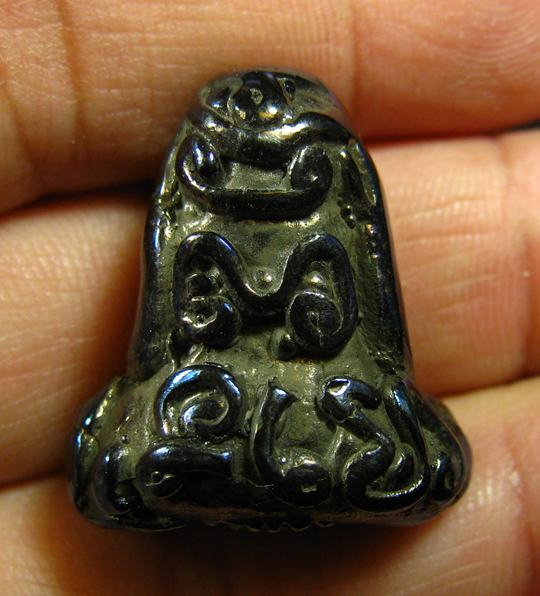 พระปิดตา เนื้อหามวลสารดี สวยไม่ทราบที่ครับ