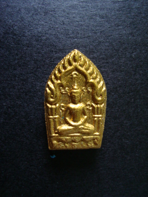 พระขุนแผนพรายกุมาร รุ่นพรายทอง เนื้อผง พิมพ์เล็ก พระสวยพร้อมกล่องครับท่าน