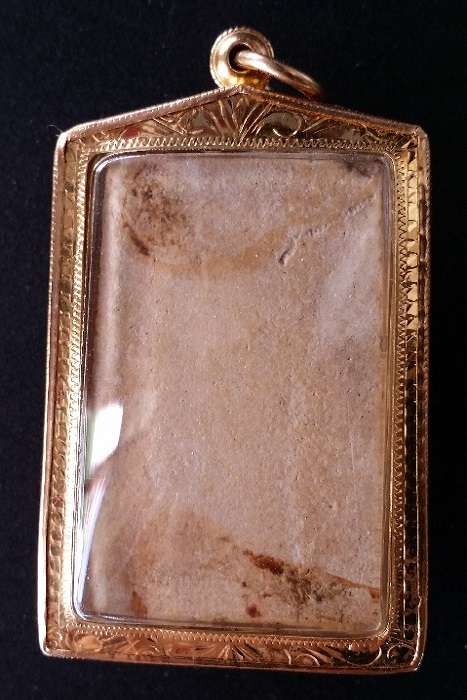 สมเด็จบางขุนพรหมปี2517พิมพ์ใหญ่..เลี่ยมทองพร้อมใช้..