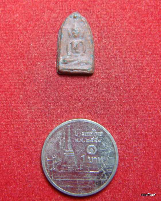 พระกรุวัดทำเลไท อยุธยา ตะกั่วสนิมแดง