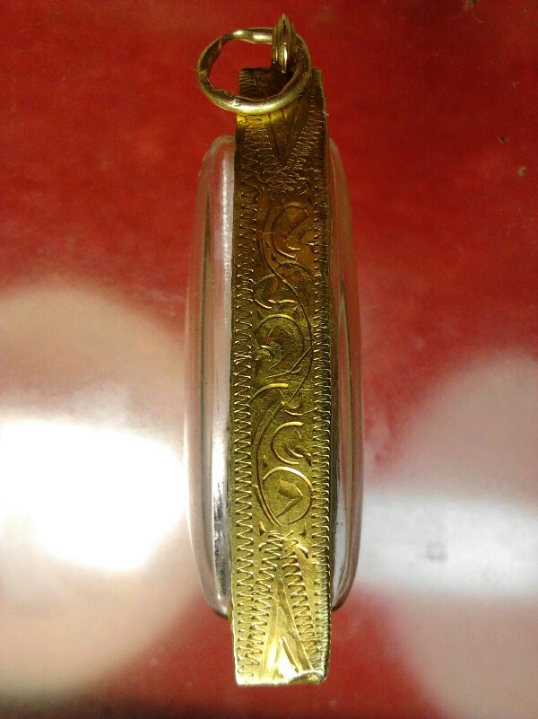 หลวงพ่อโสธร 80ปีกรมตำรวจ เนื้อเงินพ่นทรายเลี่ยมทองแท้