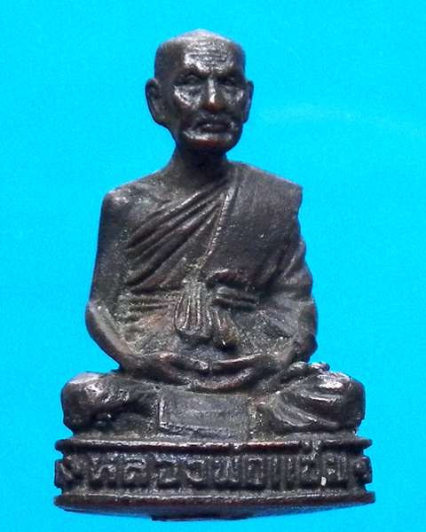 รูปหล่อ หลวงพ่อแช่ม วัดฉลอง ภูเก็ต