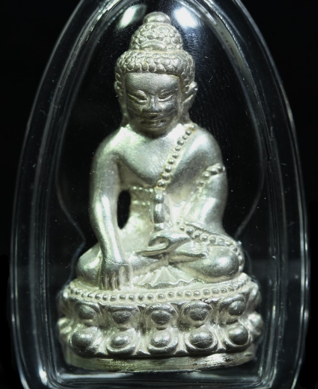 พระกริ่งชินบัญชร 7 รอบ ฉลองอายุ 84 ปี ลป.สิน วัดละหารใหญ่ เนื้อเงินก้นอุดผงพรายกุมาร เส้นเกศา ฝังพลอ