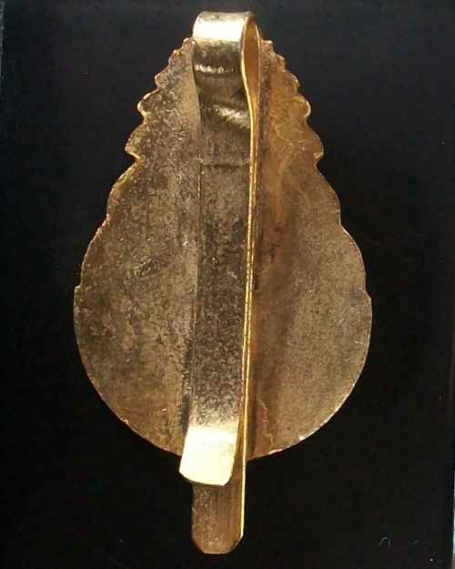 แหนบ หลวงพ่อฤาษีลิงดำ รุ่นที่ ๔ 