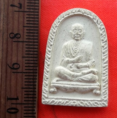 เริ่ม 10 บาท กับ พระผงหลวงปู่ทวด   …AY792