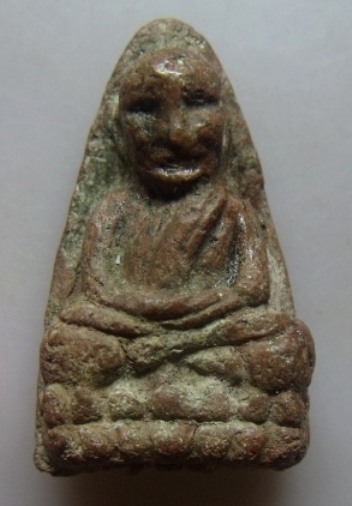 **วัดใจ**หลวงปู่ทวดพิมพ์ใหญ่ เนื้อว่านแดงสบู่เลือด หลังโรยแร่ เก่าๆ**สวยๆ เชิญชมครับ