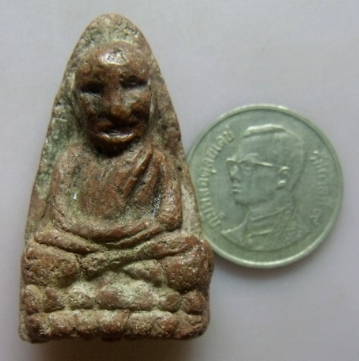 **วัดใจ**หลวงปู่ทวดพิมพ์ใหญ่ เนื้อว่านแดงสบู่เลือด หลังโรยแร่ เก่าๆ**สวยๆ เชิญชมครับ