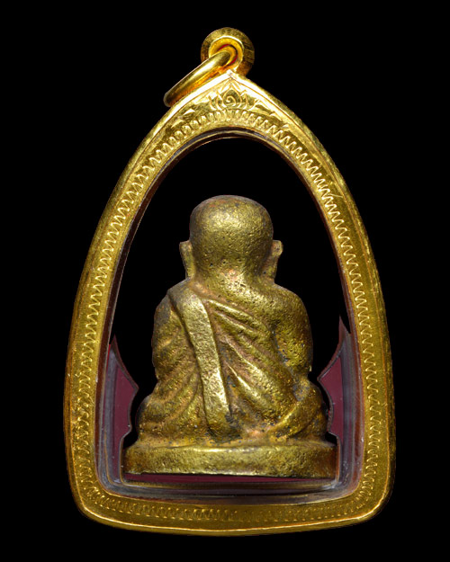 รูปหล่อช้างคู่ หลวงพ่อเงิน วัดบางคลาน จ.พิจิตร 2526 สภาพสวย+เลี่ยมทองหนาหนา+บัตรรับรองครับ