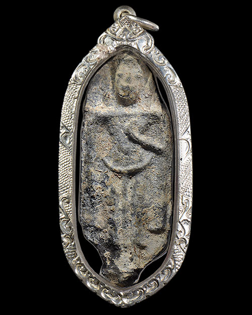 พระร่วงยืน พิมพ์ประทานพร กรุวังเพิ่ม จ.ขอนแก่น เนื้อชินเงิน+เลี่ยมเงิน+บัตรรับรองครับ