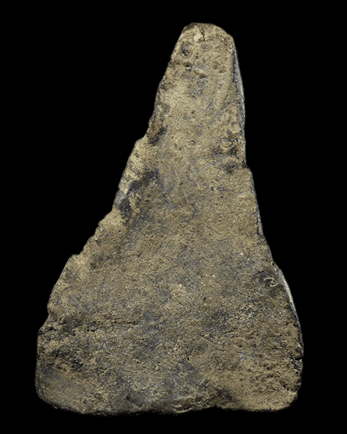 พระร่วงนั่ง กรุบ้านโต้น จ.ขอนแก่น เนื้อตะกั่วสนิมแดง สภาพสวยมาก+ตลับทองคำ9.73กรัม