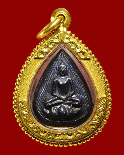 พระกลีบบัว หลวงปู่บุญ วัดกลางบางแก้ว จ.นครปฐม เนื้อเมฆพัตร ตัวจริงเสียงจริง เมฆพัตรแห้ง ผิวเหี่ยว