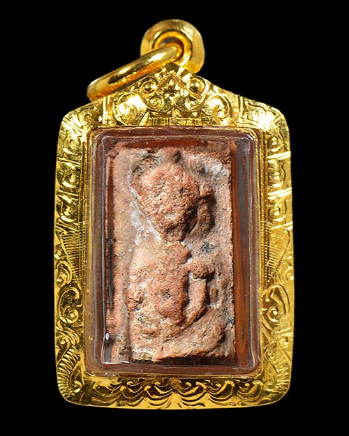 กรุเก่า2522 พระกรุนาดูนตัดเดี่ยว จ.มหาสารคาม พิมพ์เจ้าเงาะ สภาพสวยมาก+เลี่ยมทองครับ