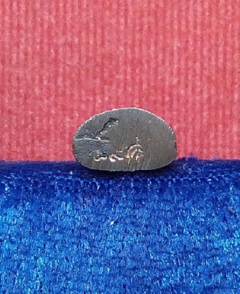 พระชัยวัฒน์ เนื้อนวะโลหะ หลวงพ่อแพ วัดพิกุลทอง ที่ระลึกทำบุญอายุ 84ปี 7รอบ สร้างปี32 ตอกโค๊ตใต้ฐาน