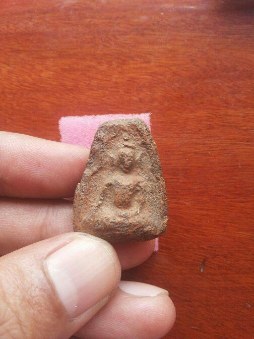 พระขุนแผนบ้านกร่าง มงคลเล็กพร้อมเลี่ยมกรอบเงิน