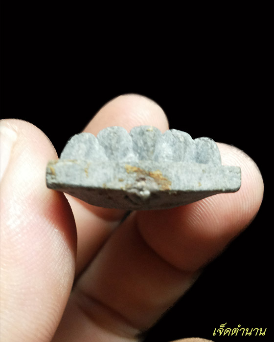 หลวงปู่ทวด วัดช้างให้ เนื้อว่านตะกรุดทองคำ มณฑลทหารบกทหารบกที่42 สร้างปี38 พิธีใหญ่ อ.นอง ปลุกเสก