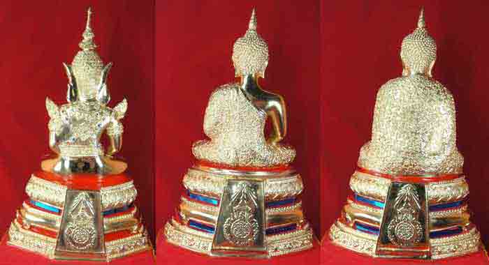พระแก้วครบชุด 3 ฤดู
