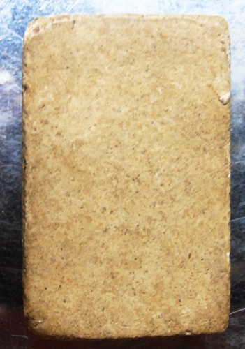 พระสมเด็จพิมพ์เปลวเพลิงหลวงปู่นาคสวยๆครับ