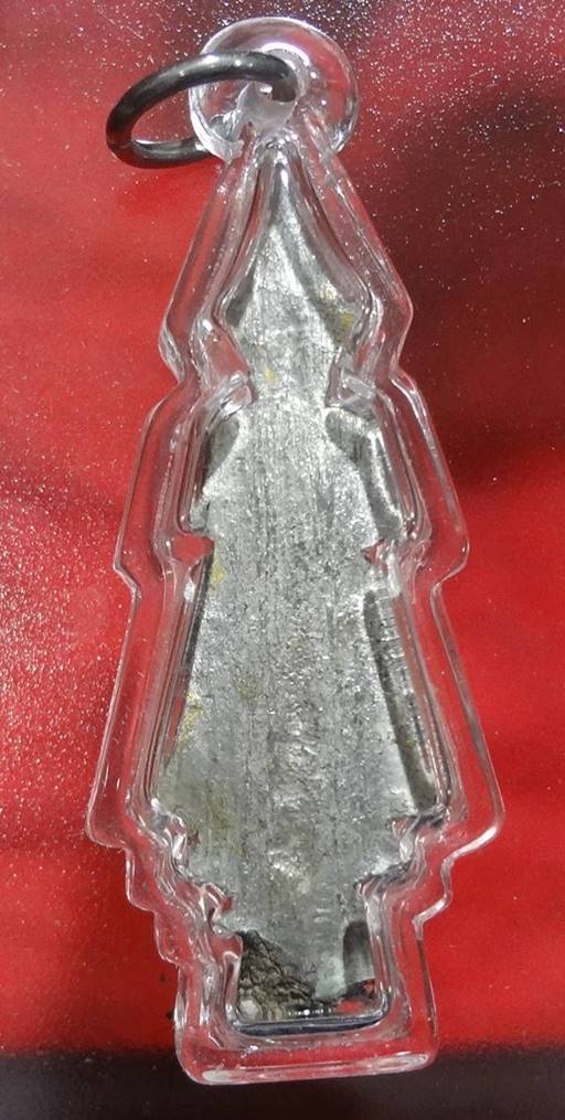 กรุวัดเกาะสัมพันธวงศ์ ครับ