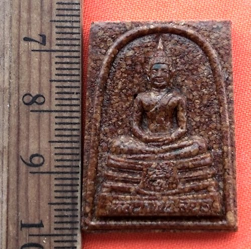 เริ่ม 10 บาท กับ พระผงกระเบื้องหลังคาโบสถ์ หลวงพ่อพุทธโสธร  …AZ221