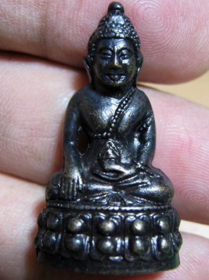 พระกริ่งโสฬส มปร.เนื้อทองเหลือง ปี2515 วัดราชประดิษฐ์ กรุงเทพฯ หลวงปู่ทิม ปลุกเสก สภาพพอสวย