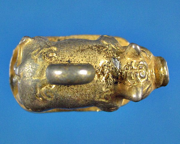 หมูหลวงพ่อเปิ่น วัดบางพระ จ.นครปฐม พิมพ์ใหญ่