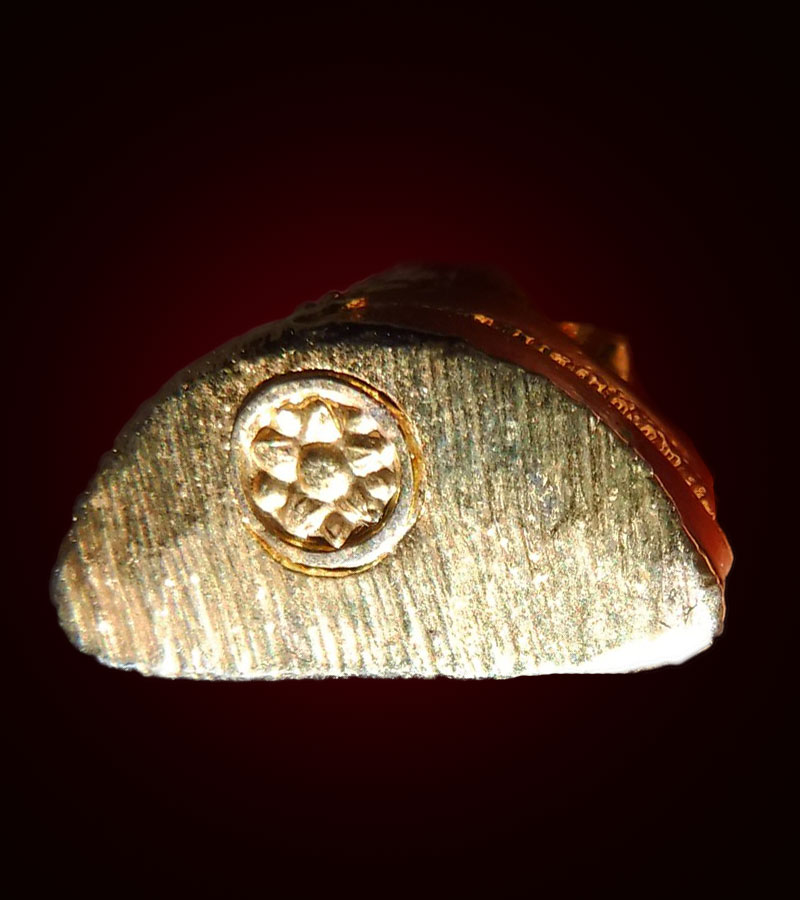 รูปหล่อรุ่นแรกหลวงพ่อพุทธนิมิตร วัดหน้าพระเมรุ