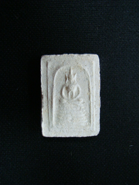 พระสมเด็จ วัดเกศไชโย รุ่นประวัติศาสตร์ เนื้อผง พิมพ์คะแนน ปี๓๑