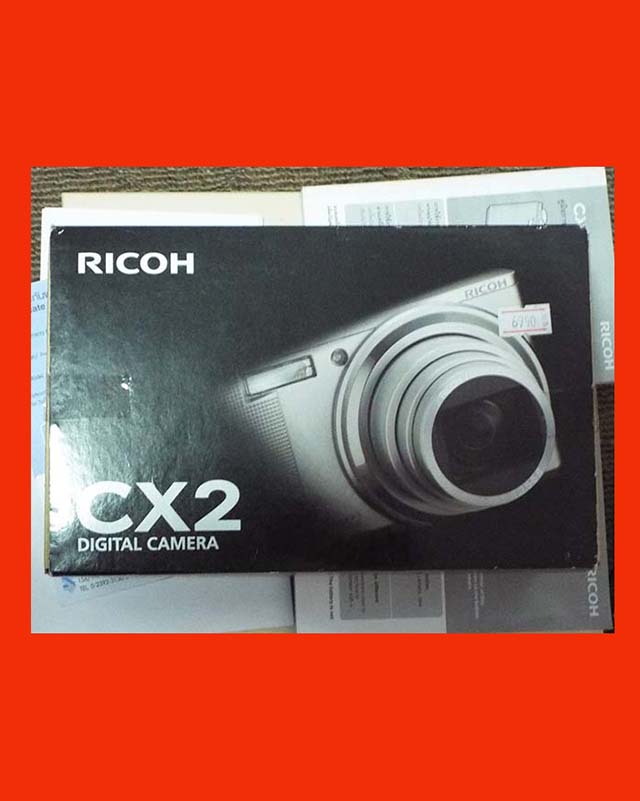 กล้อง Ricoh CX2 พร้อมใช้งาน