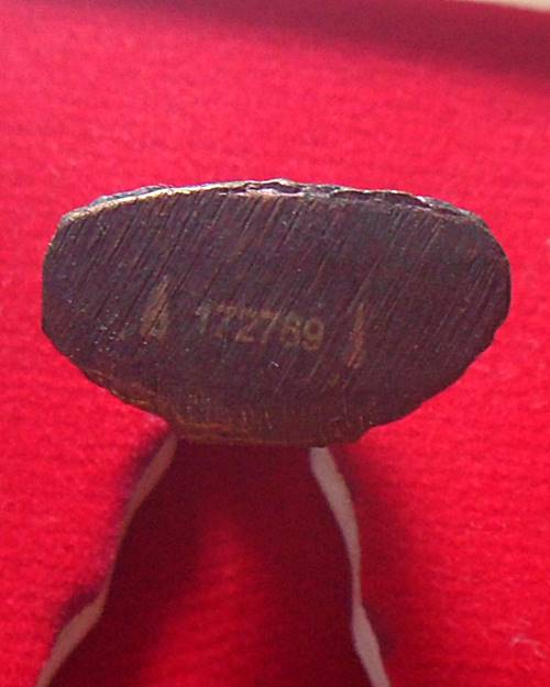 หลวงพ่อพุทธโสธร รุ่นทองประทาน พิมพ์ลอยองค์ วัดโสธรวรารามวรวิหาร แปดริ้ว พร้อมกล่องเดิมองค์ที่2