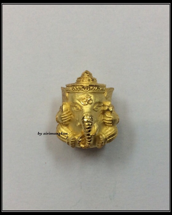 พระพิฆเนศ รุ่นมงคลจักรวาล วัดบางพระ พิมพ์ลูกอม เนื้อกะไหล่ทอง ปี57 มีโค๊ด กล่องเดิม