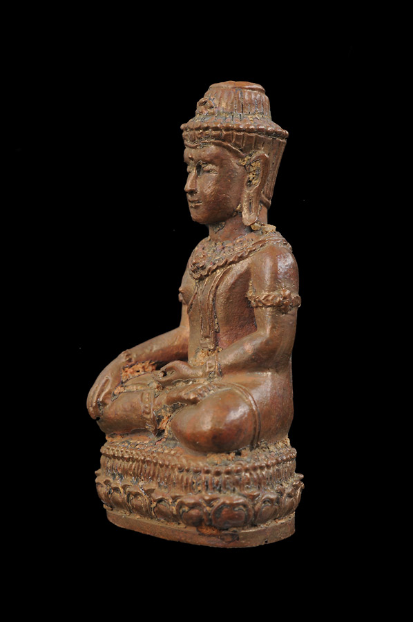 พระกริ่งเพชรสุรินทร์โปร่งฟ้า